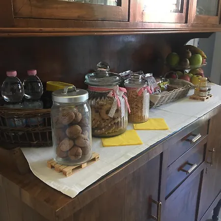 Bed & Breakfast Residenza Giacomuzzi 4*