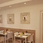 Residenza Giacomuzzi Bed & Breakfast 4*