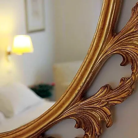 Bed & Breakfast Residenza Giacomuzzi 4*