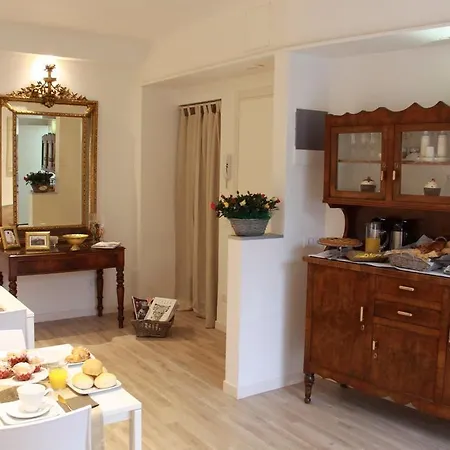 Residenza Giacomuzzi Oda ve Kahvaltı